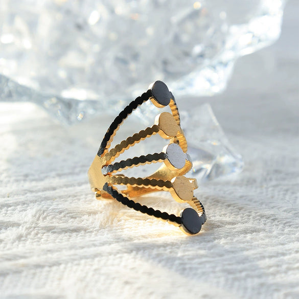 Wholesale Jewelry Stainless Steel Geometric Round Hollow Wide Face Ring Electroplated Retro Style Unisex