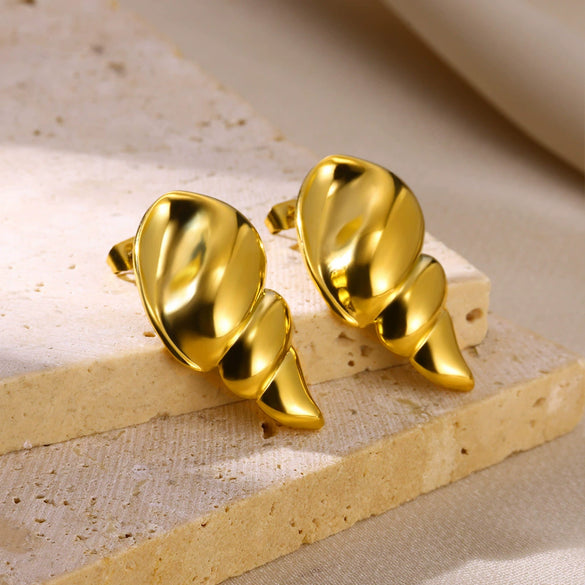 Wholesale Jewelry Stainless Steel Golden Geometric Wings Conch Woven Electroplated Earrings