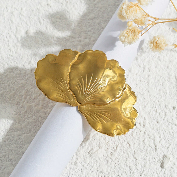 Wholesale Jewelry Stainless Steel Heartshaped Petal Wide Ring With Flower Pattern 18K Goldplated
