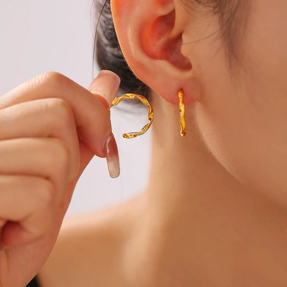 Wholesale Jewelry Stainless Steel 18K Gold Plated Geometric Cshaped Twisted Earrings For Women