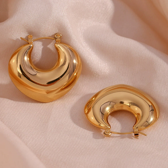 Wholesale Jewelry Stainless Steel 18K Gold Plated Hollow Heartshaped Geometric Earrings For Women