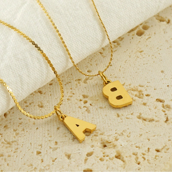 Wholesale Jewelry 316L Stainless Steel Letter Necklace Gold Plated With Diamond Egg S Chain For Women
