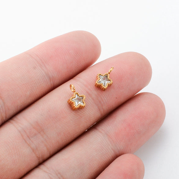 Wholesale Jewelry Stainless Steel Mini Pendant Inlaid Stars Oval Round Zircon Electroplated