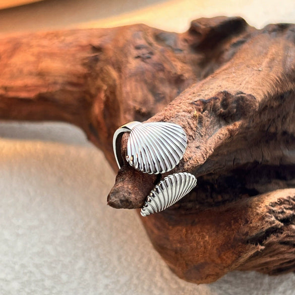 Wholesale Jewelry Stainless Steel Natural Geometric Heart Shape Electroplating Two Scallops Open Ring