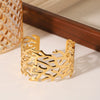 Wholesale Jewelry Stainless Steel Open Bracelet With Plant Flowers Style And Electroplating Treatment