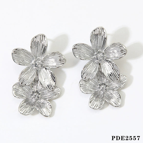 Wholesale Jewelry Stainless Steel Pleated Flower Electroplating Women