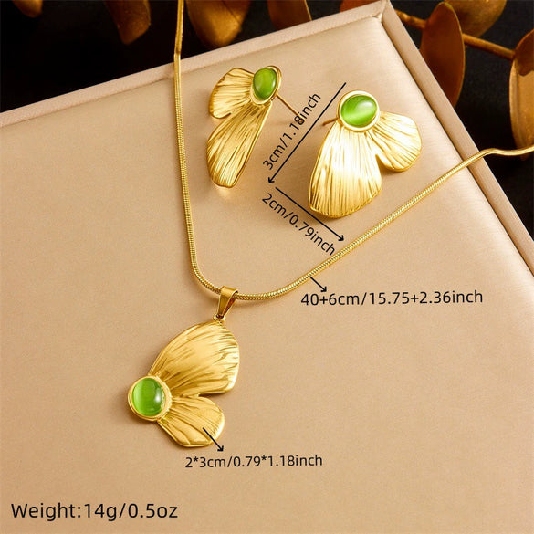 Wholesale Jewelry Stainless Steel Retro Oval Green Opal Half Butterfly Pendant Necklace With Horse Whip Chain And Earrings Electroplating Style