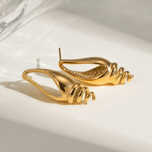 Wholesale Jewelry Stainless Steel Three Dimensional Long Hollow Conch Earrings With Animal And Zodiac Pattern And Electroplating Treatment For Women