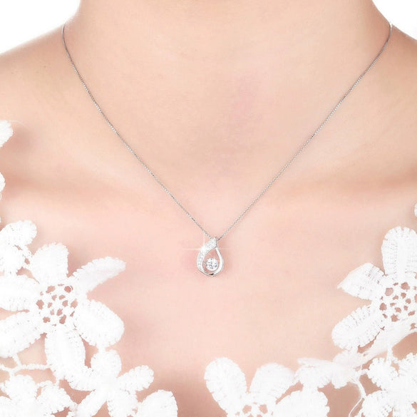 Wholesale Jewelry 925 Sterling Silver Beating Heart Pendant Necklace With Micro Inlay And Electroplating