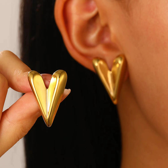 Wholesale Jewelry Sweet Cool Style Stainless Steel Peach Heart Earrings Electroplated