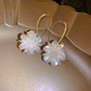 Wholesale Jewelry Sweet Flower Imitation Pearl Drop Earrings Earrings