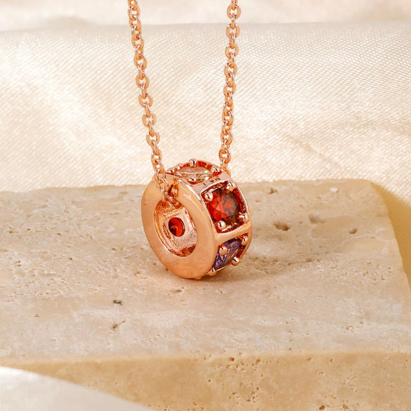 Wholesale Jewelry Sweet Geometric Copper Zircon Electroplated Ochain Pendant Necklace
