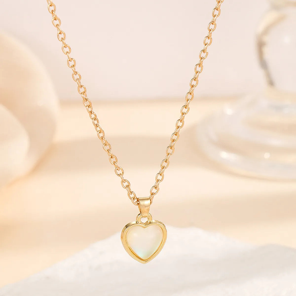 Wholesale Jewelry Sweet Heart Shape 304 Stainless Steel Diamond Pendant Necklace