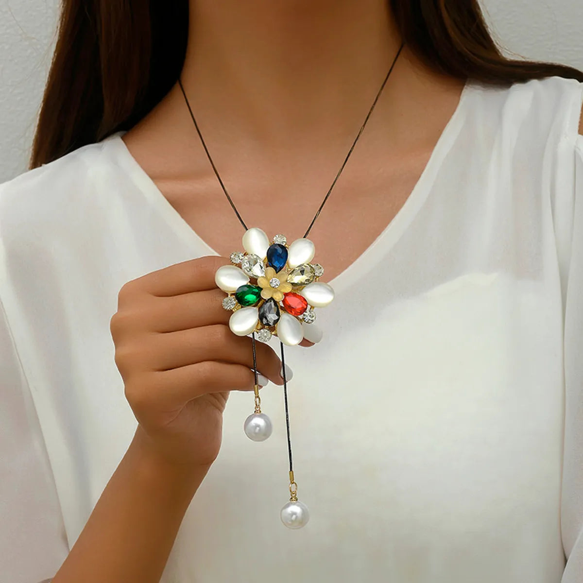 Wholesale Jewelry Sweet Shiny Flower Alloy Rhinestones Pearl Plating Inlay Sweater Chain Long Necklace