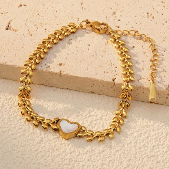 Wholesale Jewelry Sweet Simple Style Round Heart Shape 304 Stainless Steel Shell 18K Gold Plated Round Plating Bracelets Necklace