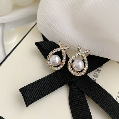 Wholesale Jewelry Sweet Solid Color Alloy Rhinestones Pearl Gold Plated Plating Inlay Ear Studs