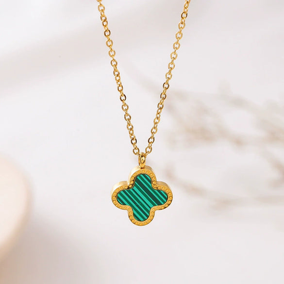 Wholesale Jewelry Titanium Steel Doublesided Flower Clover Fritillary Gold Inlaid Pendant Necklace For Women