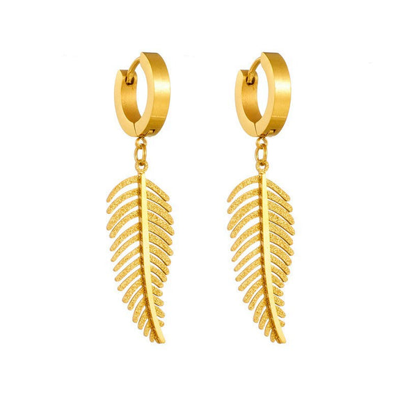 Wholesale Jewelry Titanium Steel Feather Pendant With Geometric Pattern And Vacuum Electroplating In Furnace Treatment For Women And Unisex