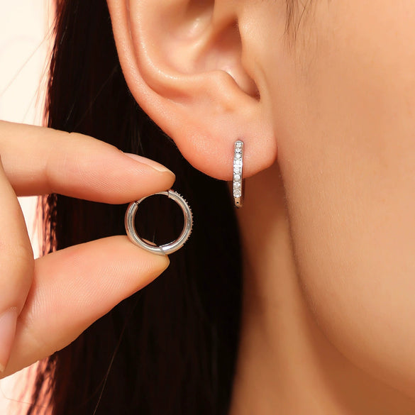Wholesale Jewelry Titanium Steel Geometric Inlaid Zircon Earrings Pvd Goldplated Niche Design Circle Ear Buckle