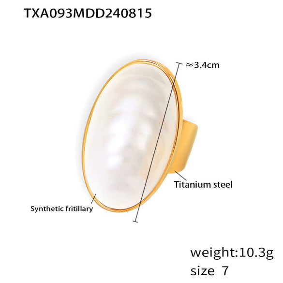 Wholesale Jewelry Titanium Steel Oval Fritillaria Pendant Necklace Ring Earrings 18K Gold Plated Light Luxury Set
