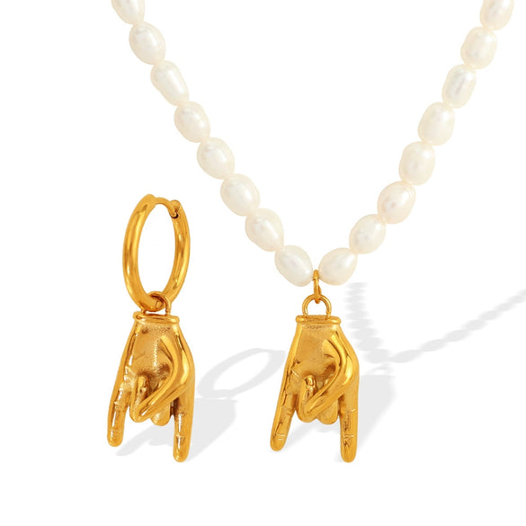 Wholesale Jewelry 316L Stainless Steel Pearl Gesture Fashion Retro Necklace Set