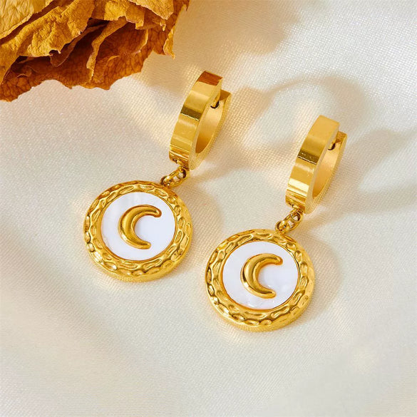 Wholesale Jewelry Titanium Steel Round Shell Moon Snake Bone Style With Stars Sun And Moon Clouds Universe Pattern Electroplated For Women