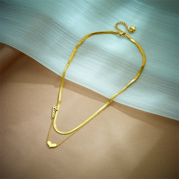 Wholesale Jewelry Titanium Steel Snake Bone Chain Heart Shape Pendant Necklace With Electroplating For Women