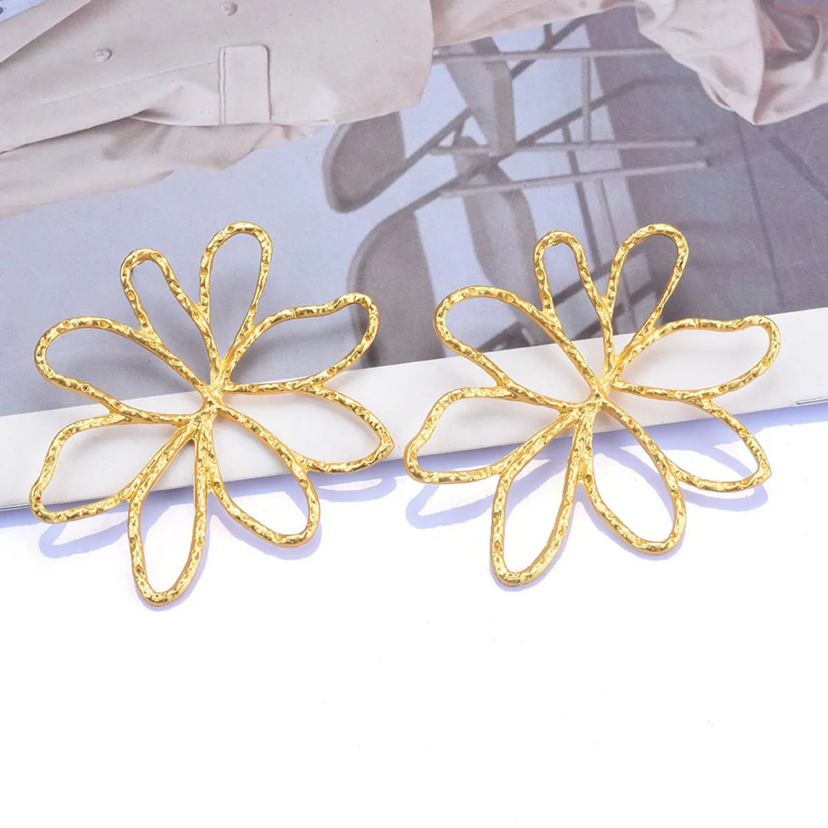 Wholesale Jewelry Vacation Simple Style Flower Metal Plating Drop Earrings