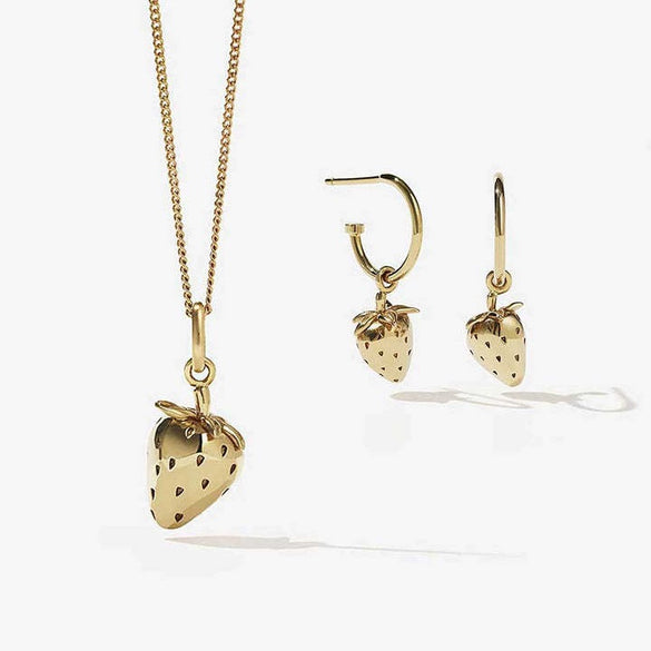 Wholesale Jewelry Vintage Fruit Style Strawberry Copper Oshaped Chain Pendant Necklace Earrings With Geometric Pattern And Electroplating