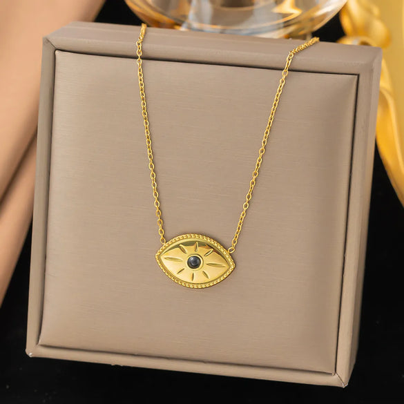 Wholesale Jewelry Vintage Style Simple Style Commute Oval Eye 304 Stainless Steel Resin 18K Gold Plated Polishing Plating Pendant Necklace