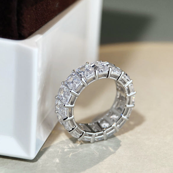 Wholesale Jewelry Women's S925 Sterling Silver Geometric Ring With Pagoda Cut Zircon And Electroplating