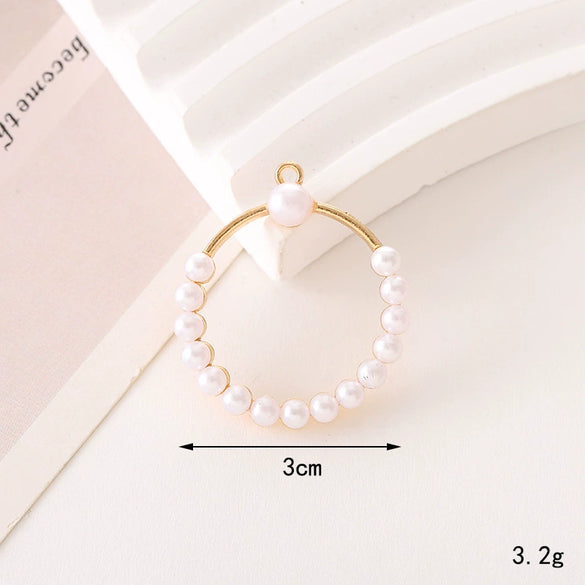 Wholesale Jewelry Zinc Alloy Love Bow Pendant Accessories With Hirback Pattern And Dripping Oil Design For Women