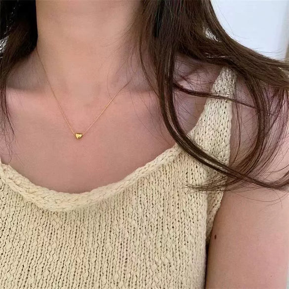 Wholesale 18K Gold Electroplated Titanium Steel Small Heart Pendant Necklace For Women