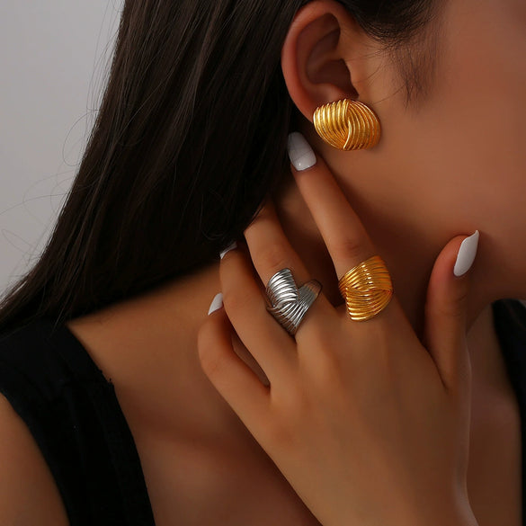 Wholesale 18K Gold Plated Titanium Steel Hand Polished Geometric Simple Design Earrings And Ring Set For Women