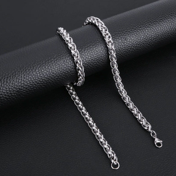 Wholesale Keel Chain Cuban Titanium Steel Chain Geometric Style Electroplated For Men And Women