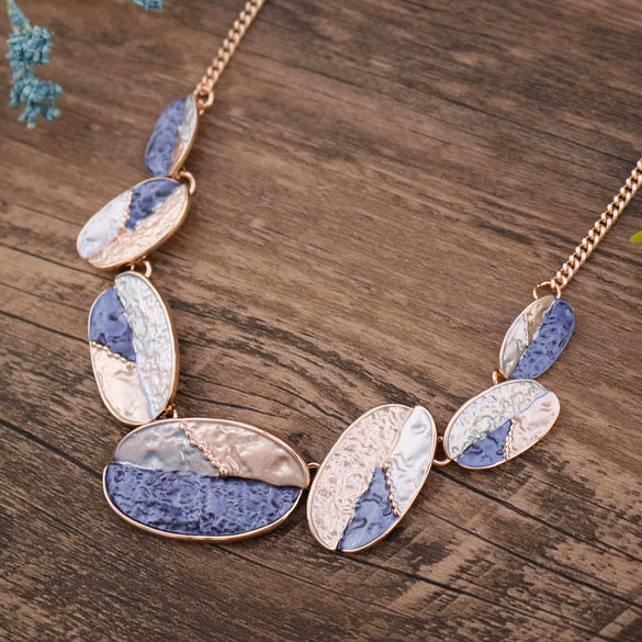 Wholesale Ladies Enamel Geometric Starfish Zinc Alloy Necklace With Paint Oil Processing And Irregular Flower Design