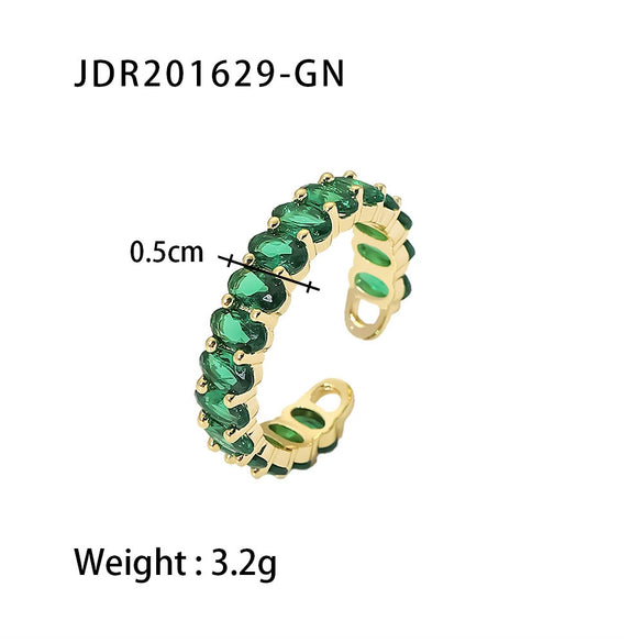 Wholesale Ladies Fashion All Match Ring In Stainless Steel With 18K Gold Plating And Inlaid Green Zircon Geometric Design