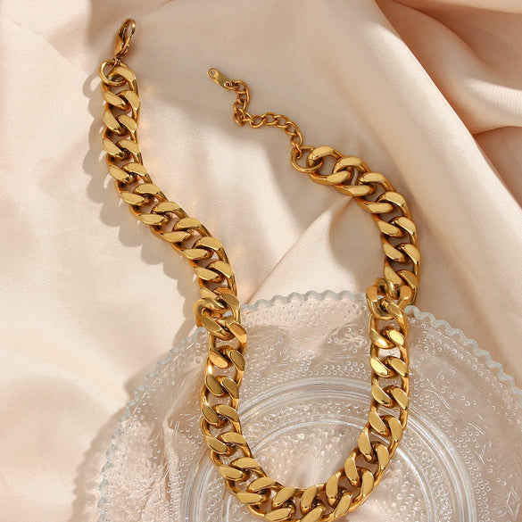 Wholesale Ladies Hiphop Stainless Steel Necklace With Geometric Pattern And Cuban Chain Electroplated