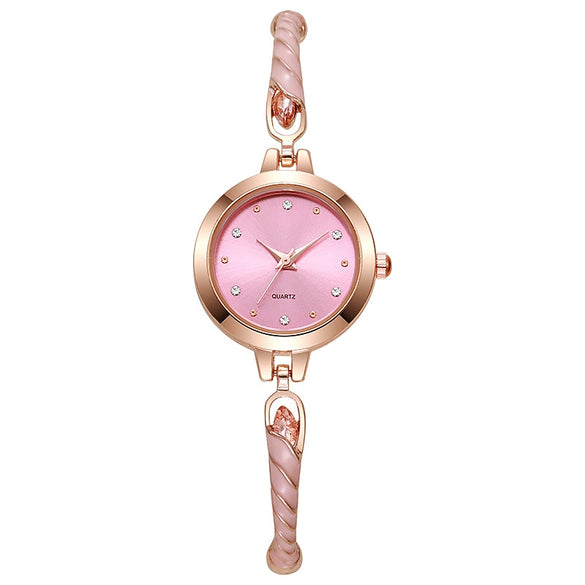 Wholesale Ladies Quartz Watch Alloy Material Round Dial Leisure Style