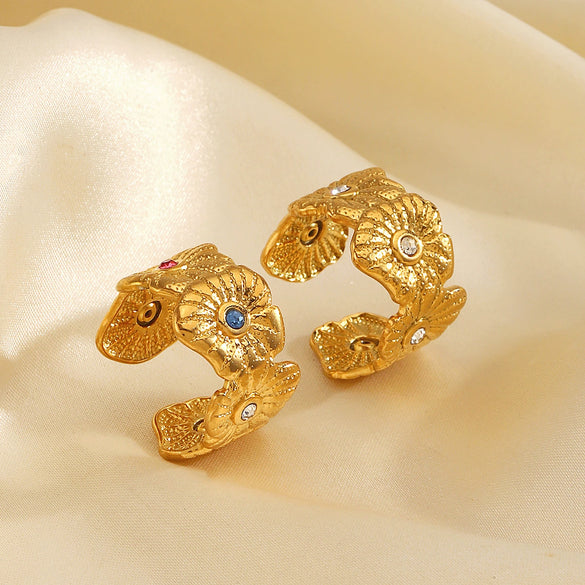 Wholesale Ladies Stainless Steel And Rhinestones Geometric Flower Ring With Electroplating