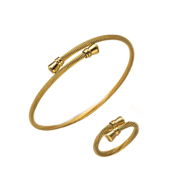Wholesale Ladies Stainless Steel And Titanium Steel Electroplated 18K Gold Cable Fashion Bracelet With Personality Style