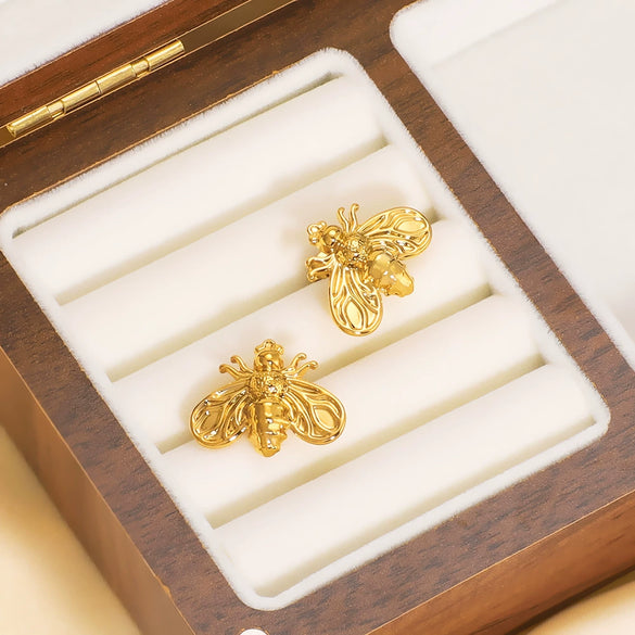 Wholesale Ladies Stainless Steel Bee Insect Earrings With 18K Electroplated Color Retaining Vacuum Plating In Furnace