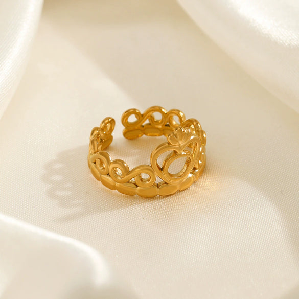 Wholesale Ladies Stainless Steel Crown Ring With Electroplating Process