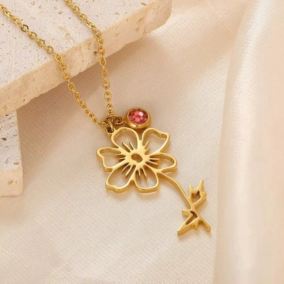 Wholesale Ladies Stainless Steel Flower Necklace Set With Diamonds And O Word Chain