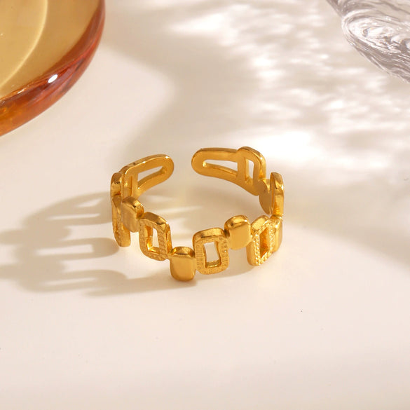 Wholesale Ladies Stainless Steel Geometric Hollow Square Ring 18K Gold Plated