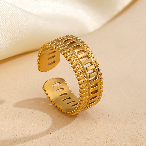 Wholesale Ladies Stainless Steel Geometric Open Adjustable Hip Hop Ring With Electroplating