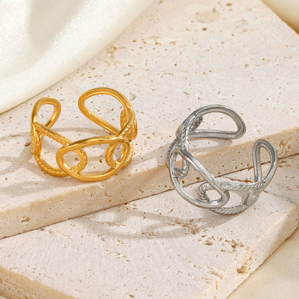 Wholesale Ladies Stainless Steel Geometric Ring With Cross Chain And 18K Gold Plated Electroplating