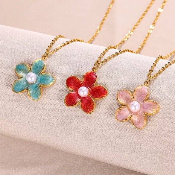 Wholesale Ladies Stainless Steel Oil Drop Flower Pendant Necklace With Electroplating