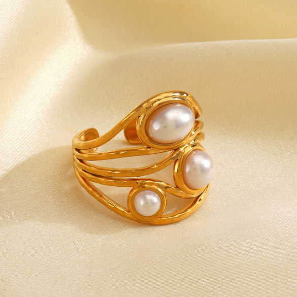 Wholesale Ladies Stainless Steel Ring With Pearl Inlaid Geometric Style 18K Gold Plated Irregular Shape