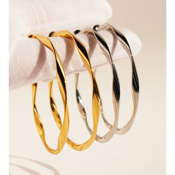 Wholesale Large Earrings Brass 925 Silver Needle Wave Pattern Twisted Line Design Electroplated